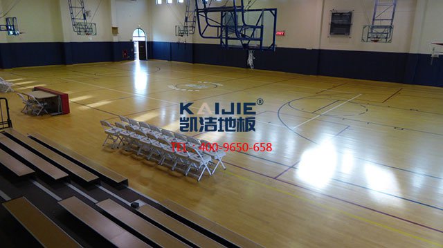 體育木地板廠家哪家好？ 體育館專用運(yùn)動(dòng)木地板廠家——?jiǎng)P潔地板