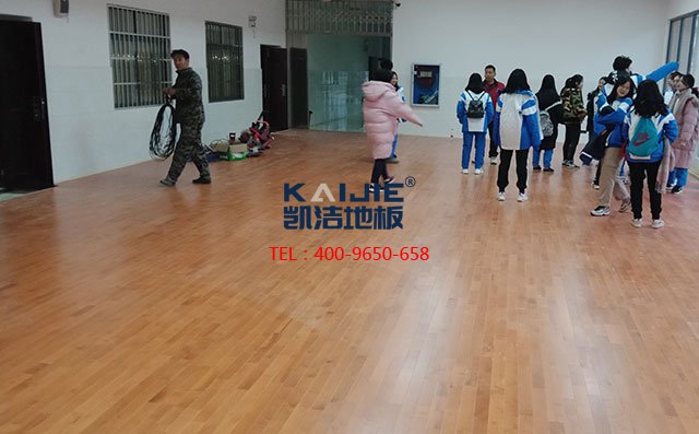 專業(yè)體育館木地板安裝，需要把這些事做好——凱潔地板