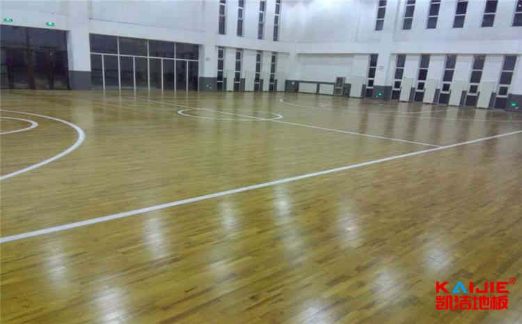 訓(xùn)練館籃球場(chǎng)木地板防潮